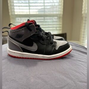 Nike Jordan 1 Mid Toddler Shoes Size 9C